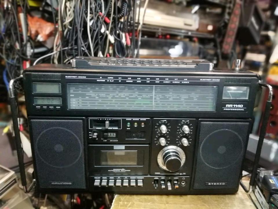 GRUNDIG RR1140 Professional, Radio-Cassetten-Recorder!!