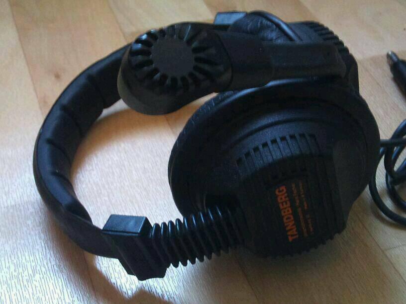 Headset + Mikrofon TANBERG; Kopfhörer/Mikrofon; NEU!!