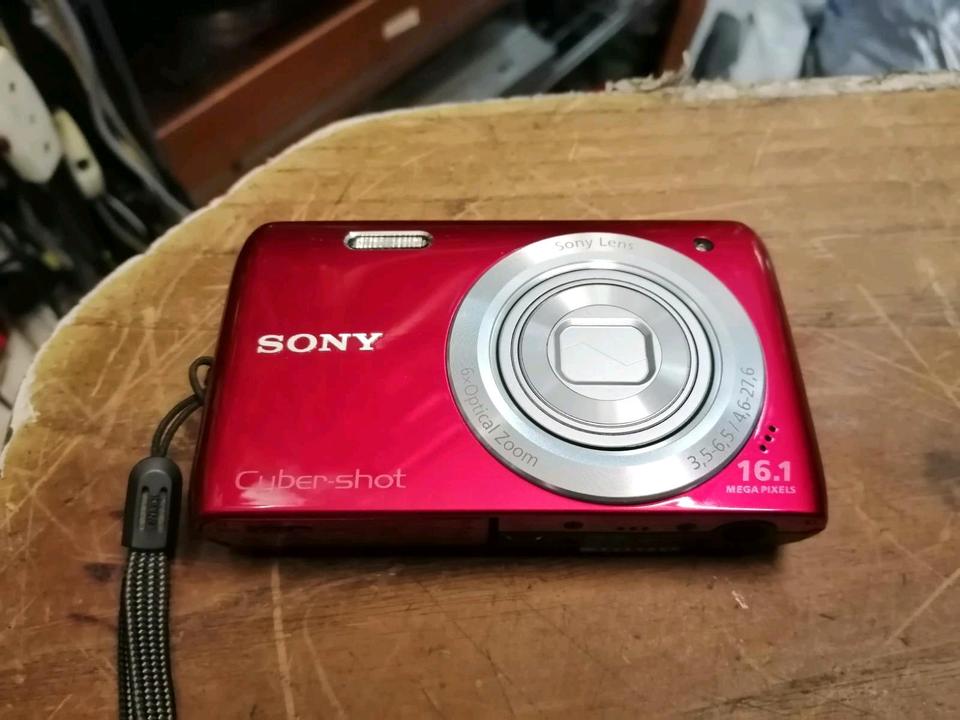SONY Optical SteadyShot DSC-W670, Digital-Kamera mit Zubehör!!