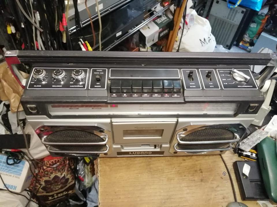 LUGANO Modell: 114, Radio-Cassetten-Recorder, etwas DEFEKT!!!