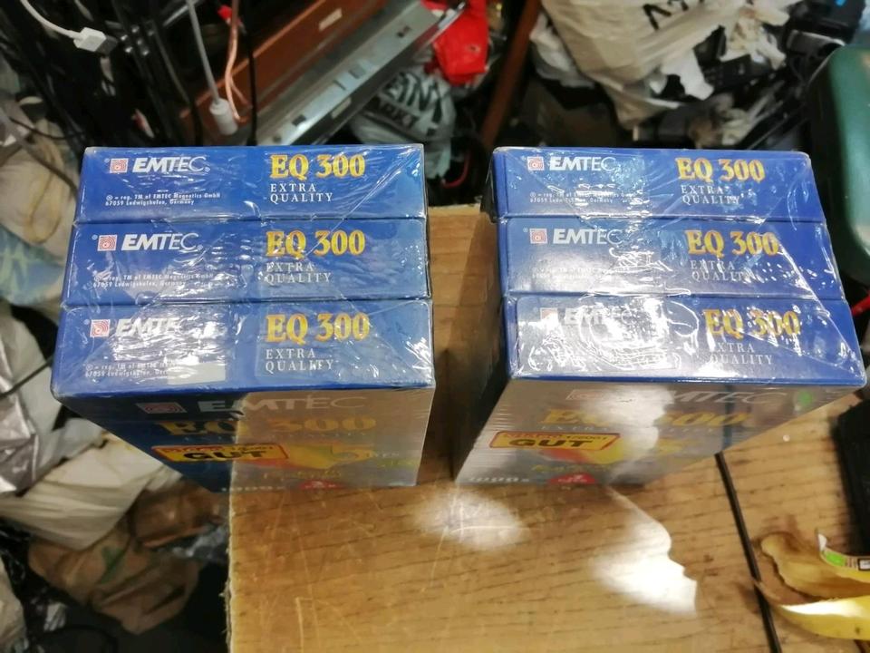 6 EMTEC EQ 300 Videocassetten, NEU und Originalverpackt!!!