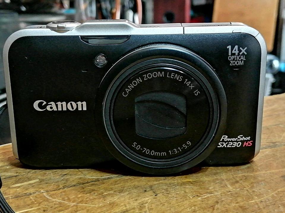 CANON PowerShot SX230 HS, Digital-Kamera mit Zubehör!!