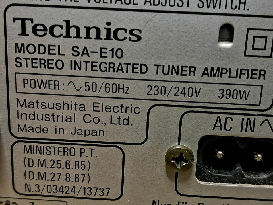 TECHNICS SA-E10, Stereo Integrated Tuner Amplifier, etwas DEFEKT!