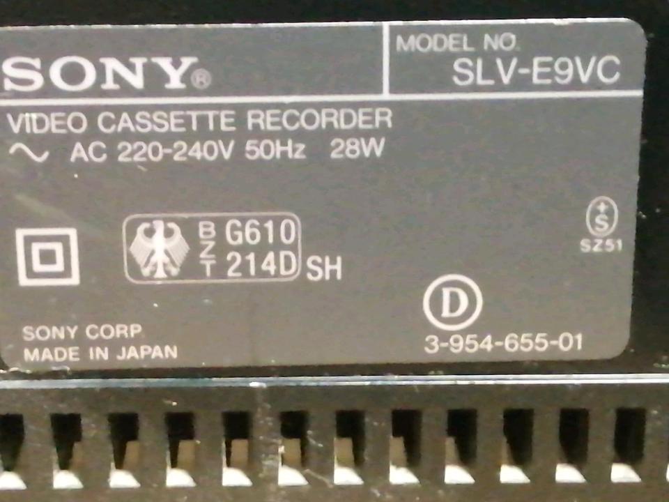 SONY SLV-E9VC, Videocassettenrecorder, DEFEKT!!!