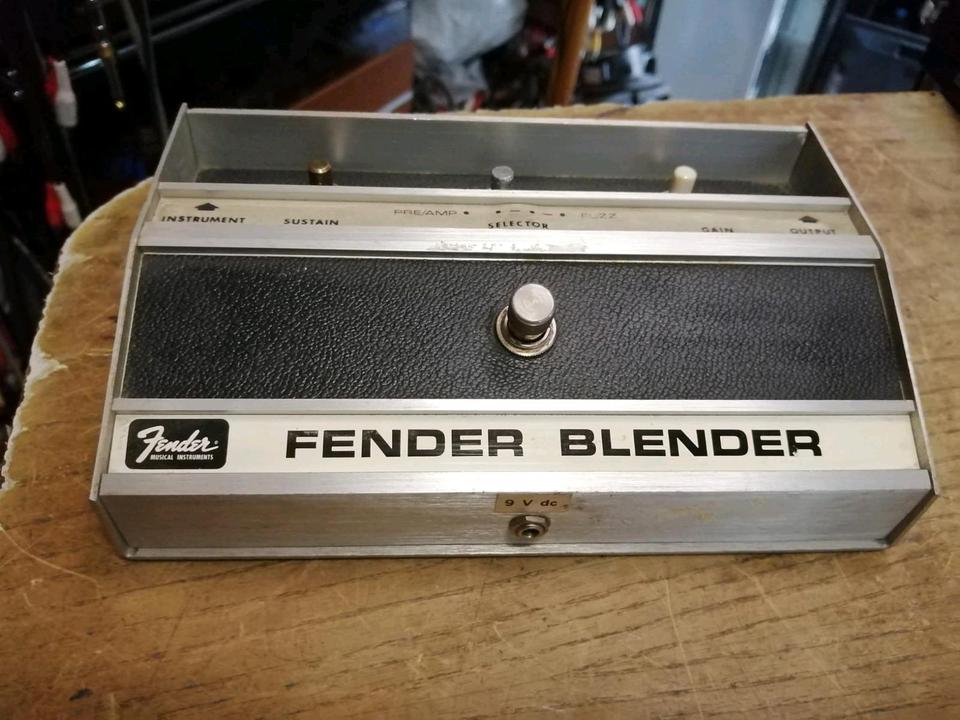 FENDER BLENDER 3 Knopf' 76, Effekt-Gerät OHNE Adapter!!!