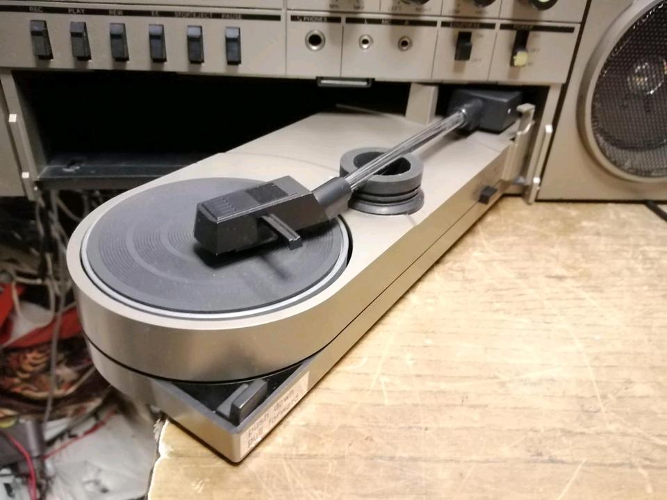 HANSEATIC Havauxes STPR4000, Ghettoblaster mit Plattenspieler!!!