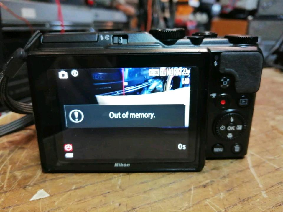NIKON COOLPIX a900, Digital-Kamera, DEFEKT!!