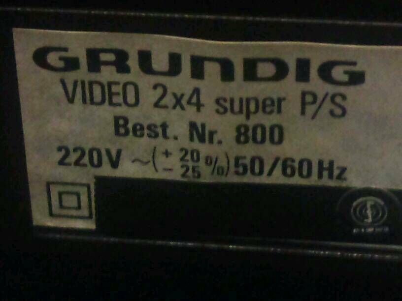 Videorecorder GRUNDIG Video 2000, 2x4, DEFEKT!!