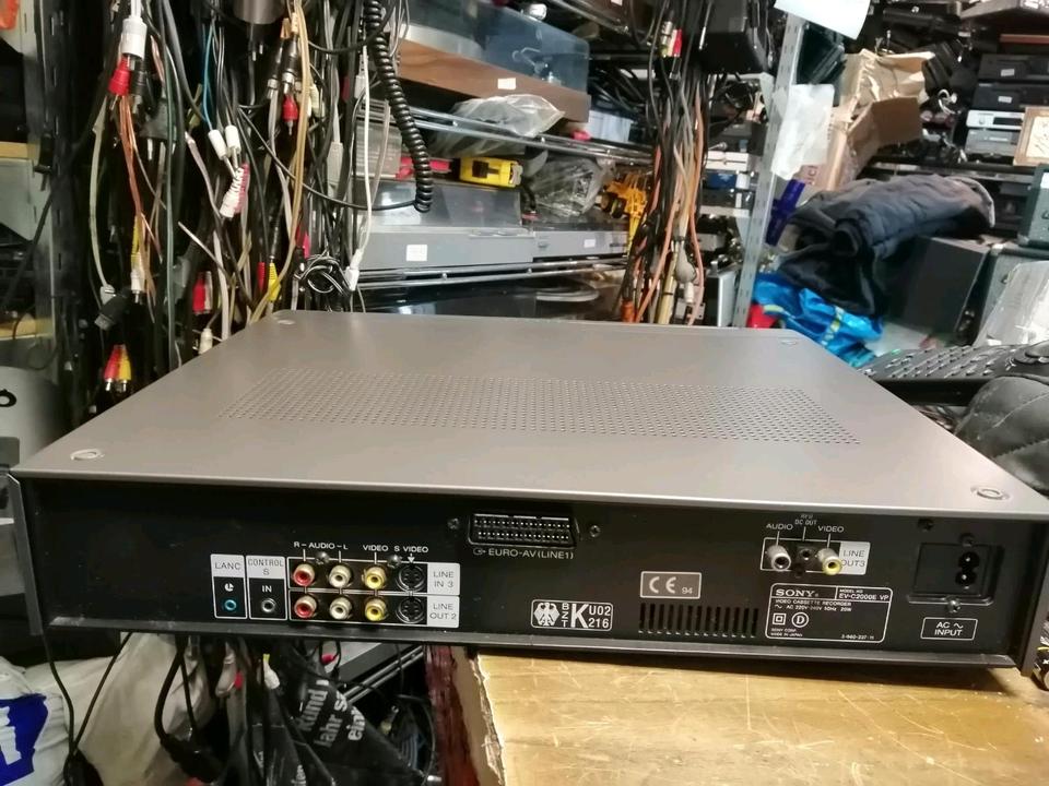 SONY EV-C2000EV P, Videorecorder Hi8, guter Zustand!!