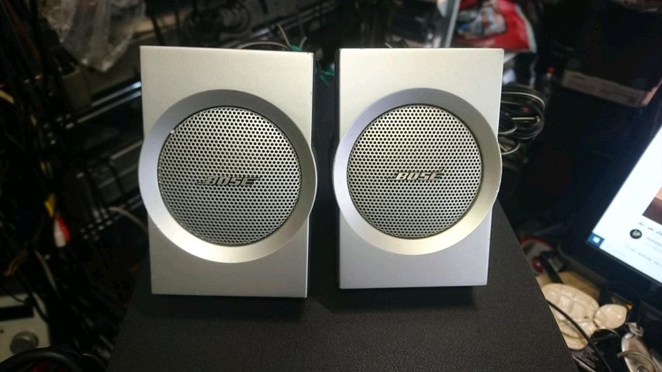 BOSE Companion 3. Multimedia Speaker System