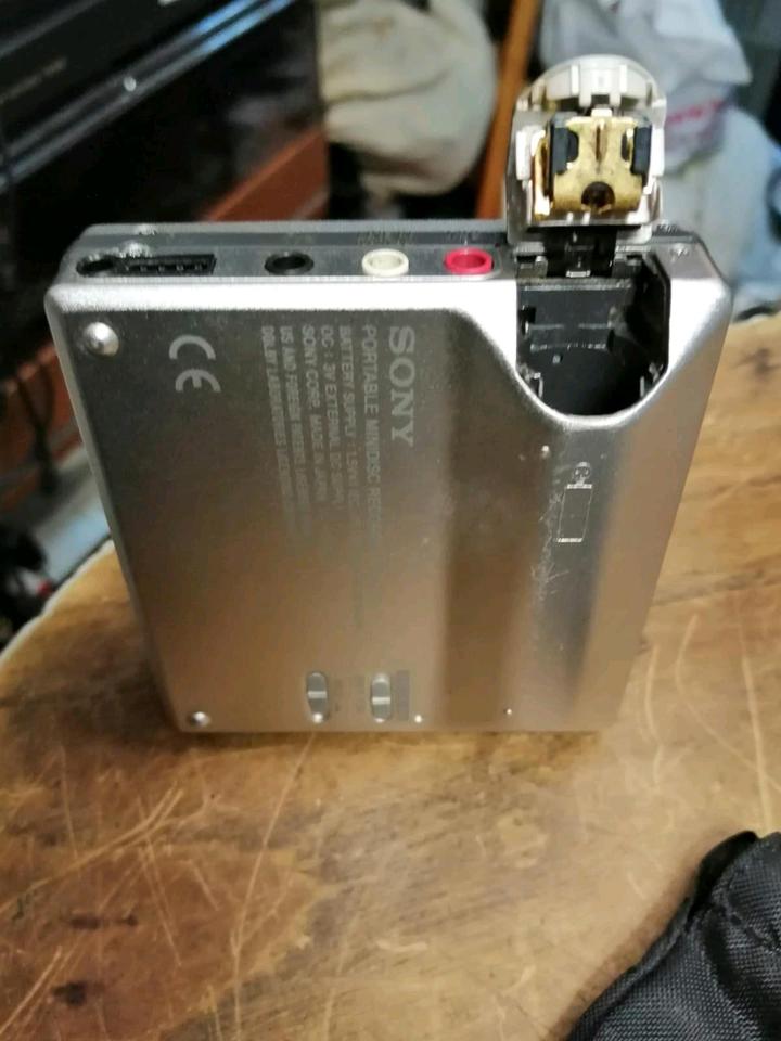 SONY MZ-R70, MD-Recorder + SONY RM-MZ3R + Kopfhörer!!!