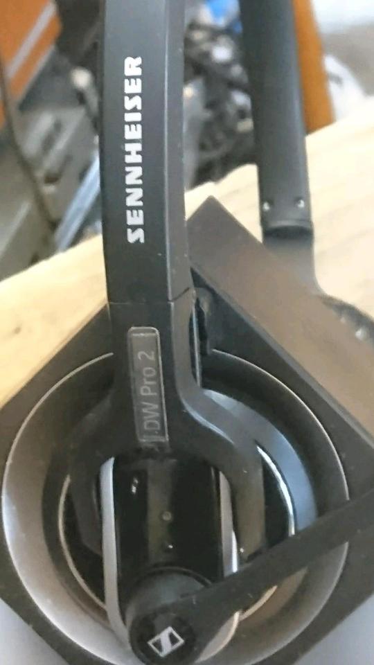 SENNHEISER DW PRO2, wireless Kopfhörer mit Mikrofon und Zubehör!