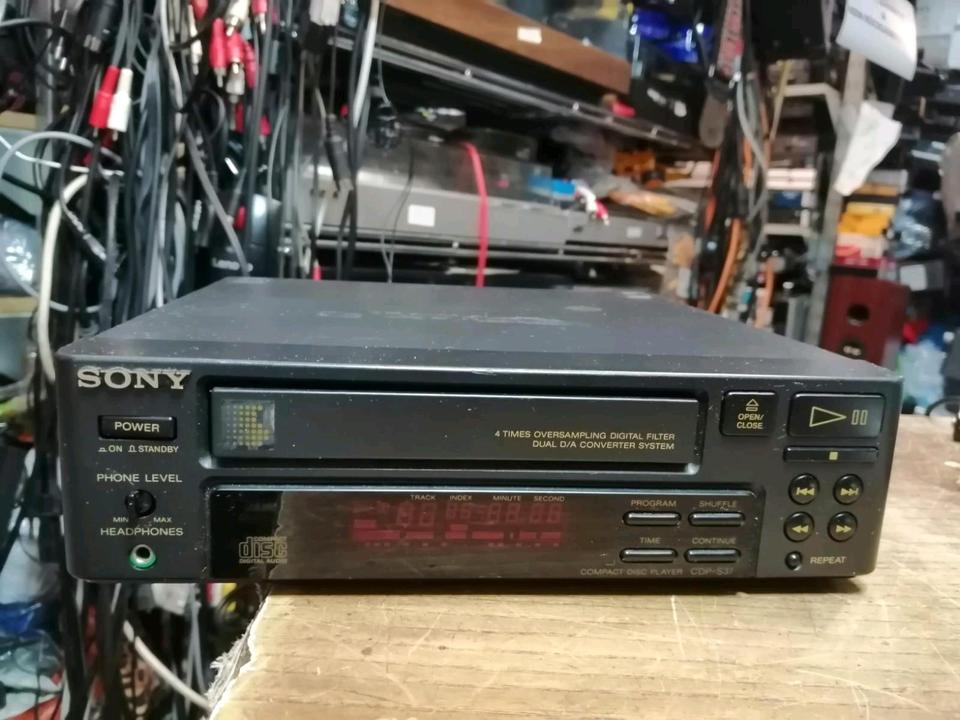 SONY CDP-S37, CD-Player OHNE Fernbedienung!!