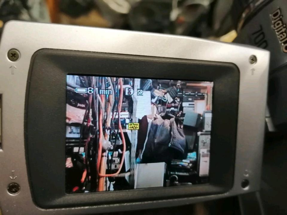 SONY SteadyShot DCR-TRV240E, Videocamera Hi8, Digital 8 + Video