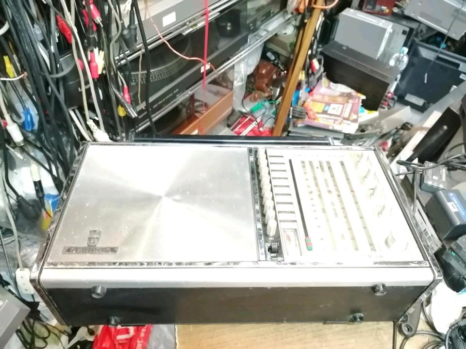 GRUNDIG ocean*boy 210, Radio, etwas DEFEKT!!