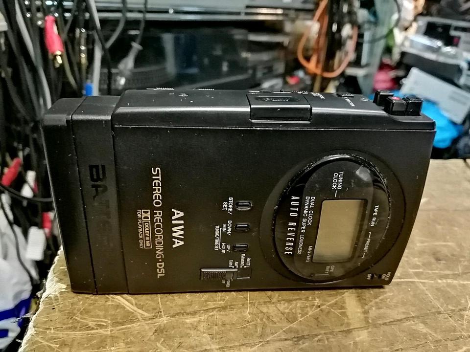 AIWA HS-J303, Walkman mit Original-Akku, DEFEKT!!!