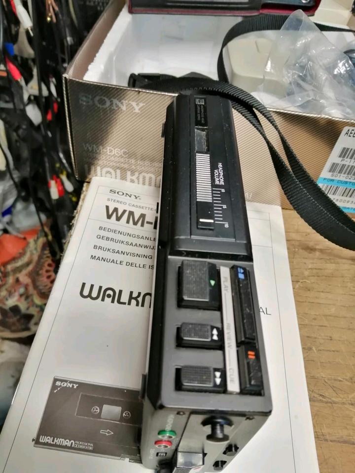 SONY WM-D6C, Walkman mit Zubehör!! Wie neu!!!!