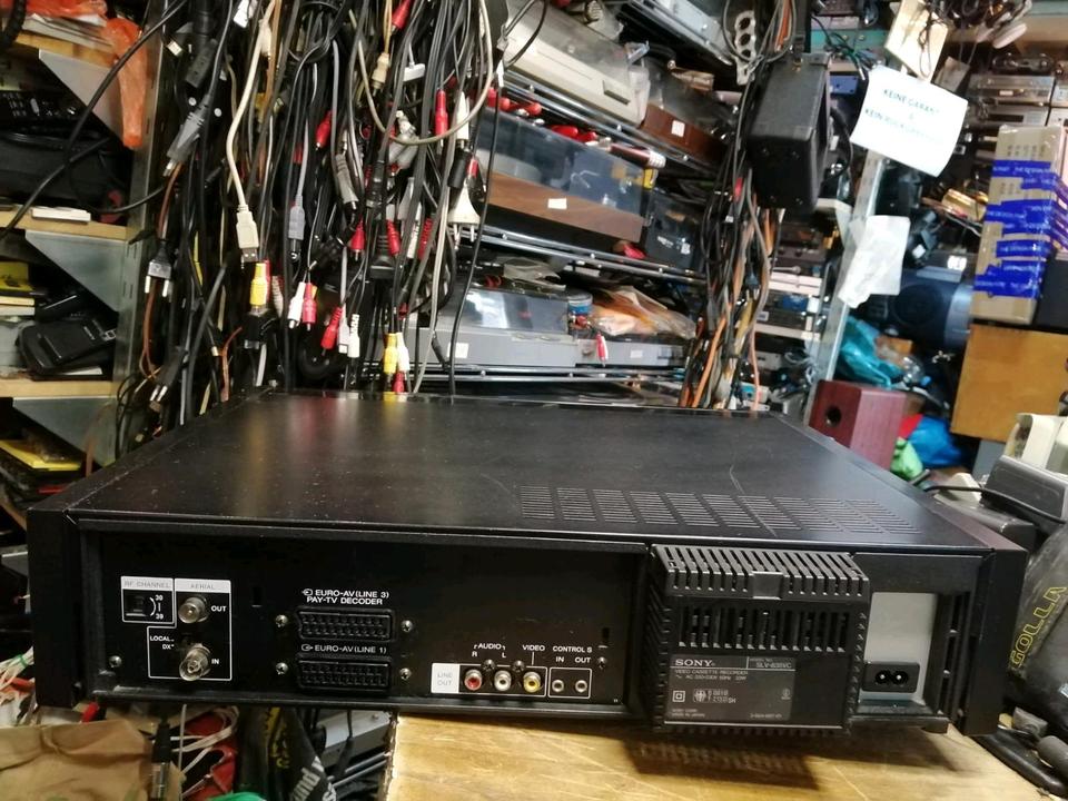 SONY SLV-835VC, Videocassettenrecorder, DEFEKT!!!