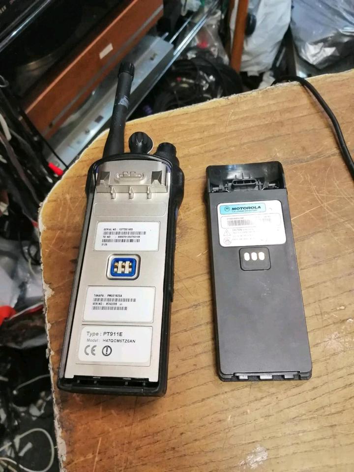 MOTOROLA MTP700, Handfunkgerät, OHNE Ladegerät!!