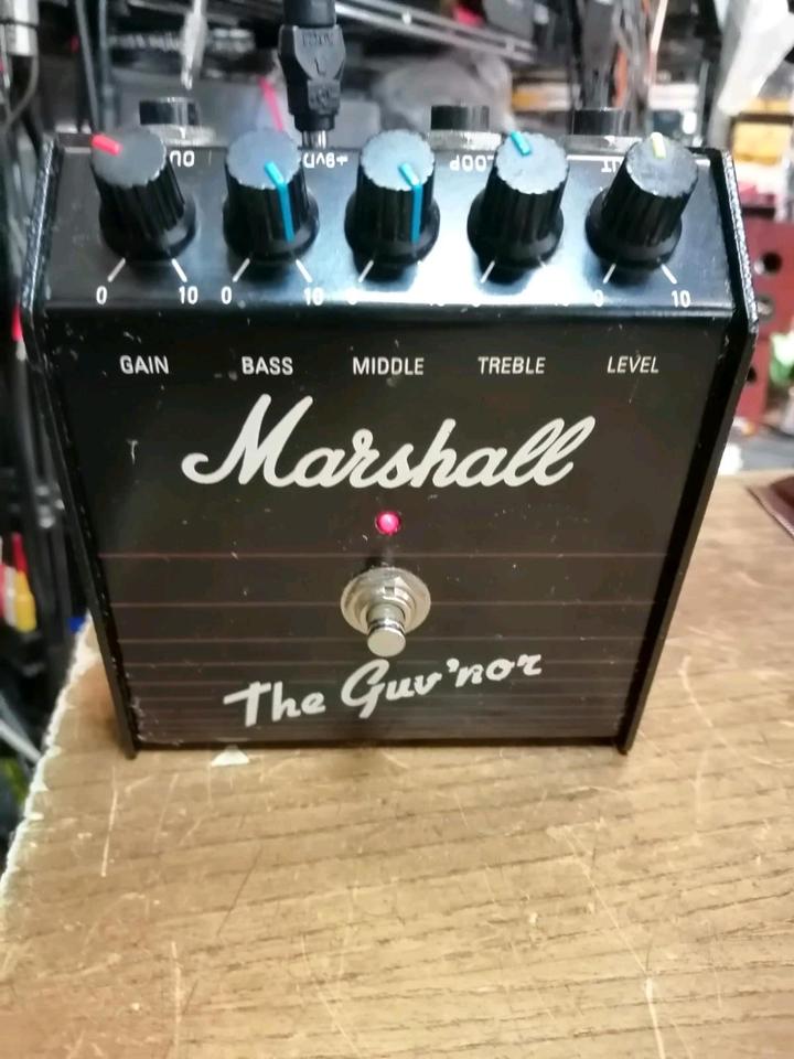 MARSHALL "The Gur'Nor Distortion, Pedal OHNE Adapter!!