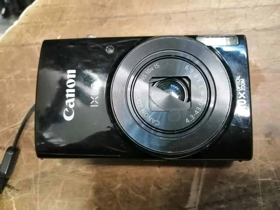 CANON IXUS 190, Digital-Kamera mit Zubehör!!!