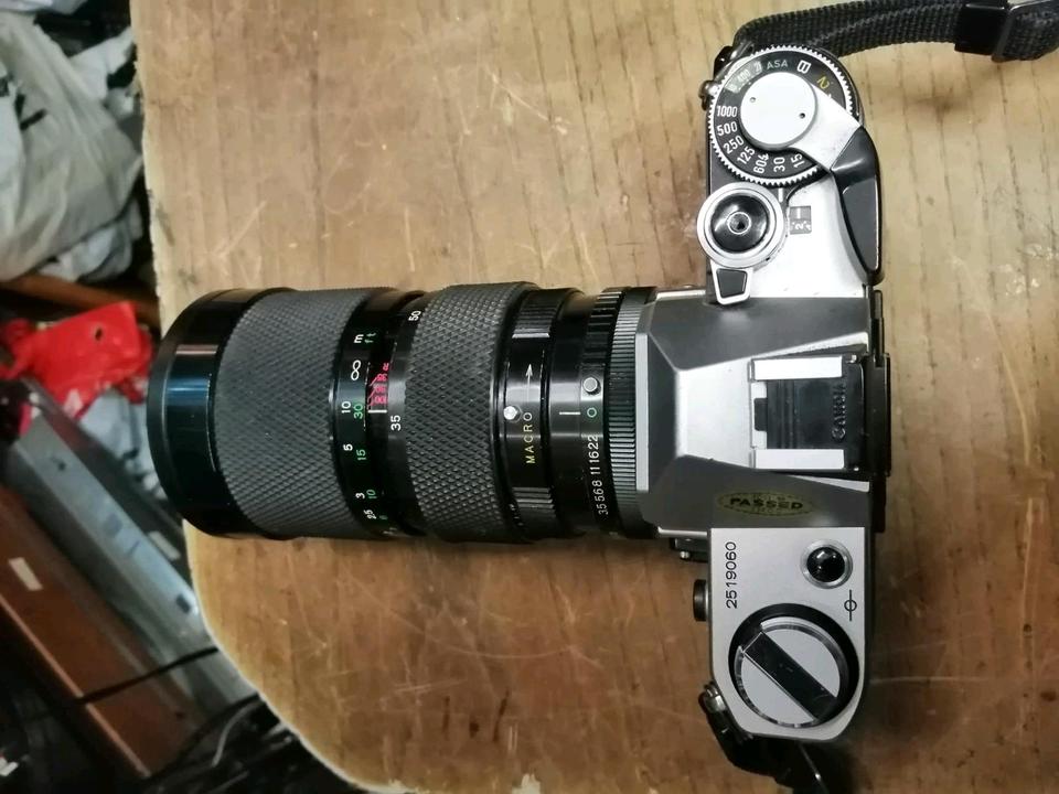 CANON AE-1 Analog-Kamera mit Objektiv SOLIGOR + B+W 72E Linse!!