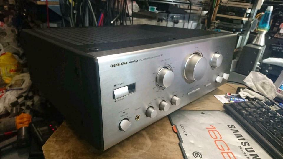 ONKYO NO. A-8850 Integrated Stereo Amplifier, guter Zustand!