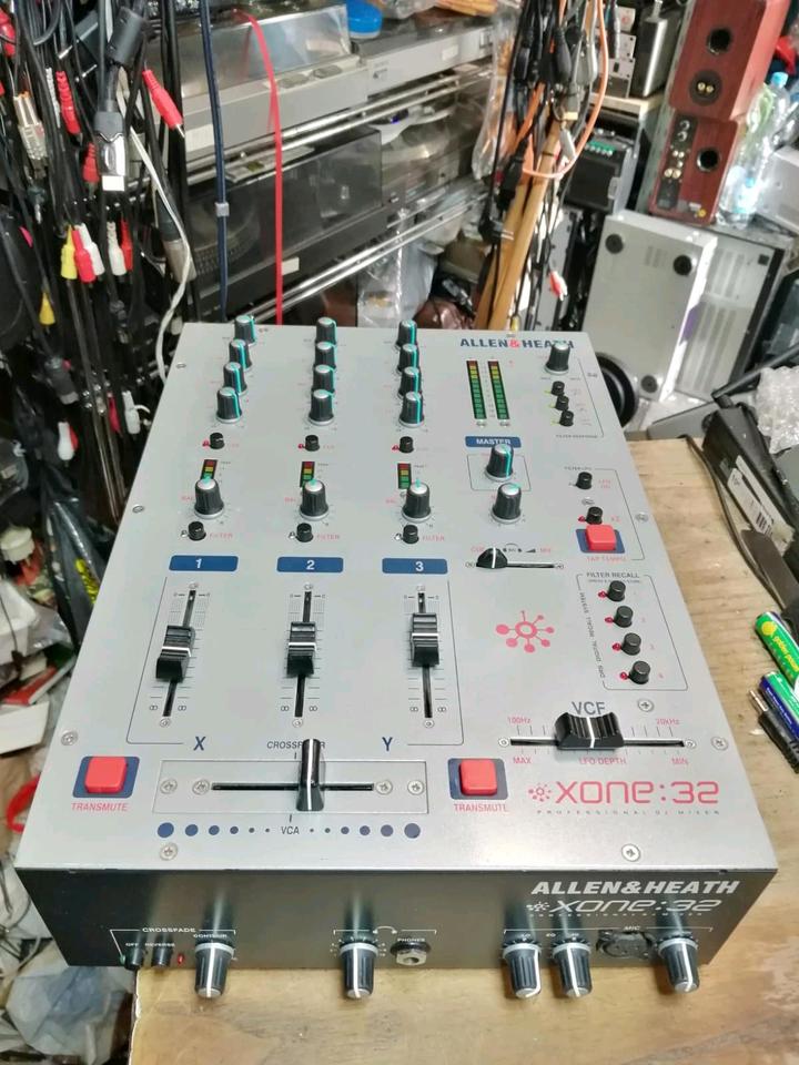 ALLEN & HEALTH xone32, Mixer, guter Zustand!