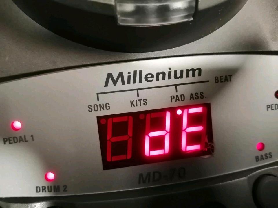 Millennium MD-70, Digital-Schlagzeug mit Zubehör!!!