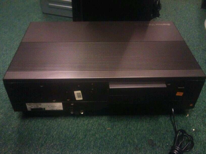 Videorecorder GRUNDIG Video 2000, 2x4, DEFEKT!!