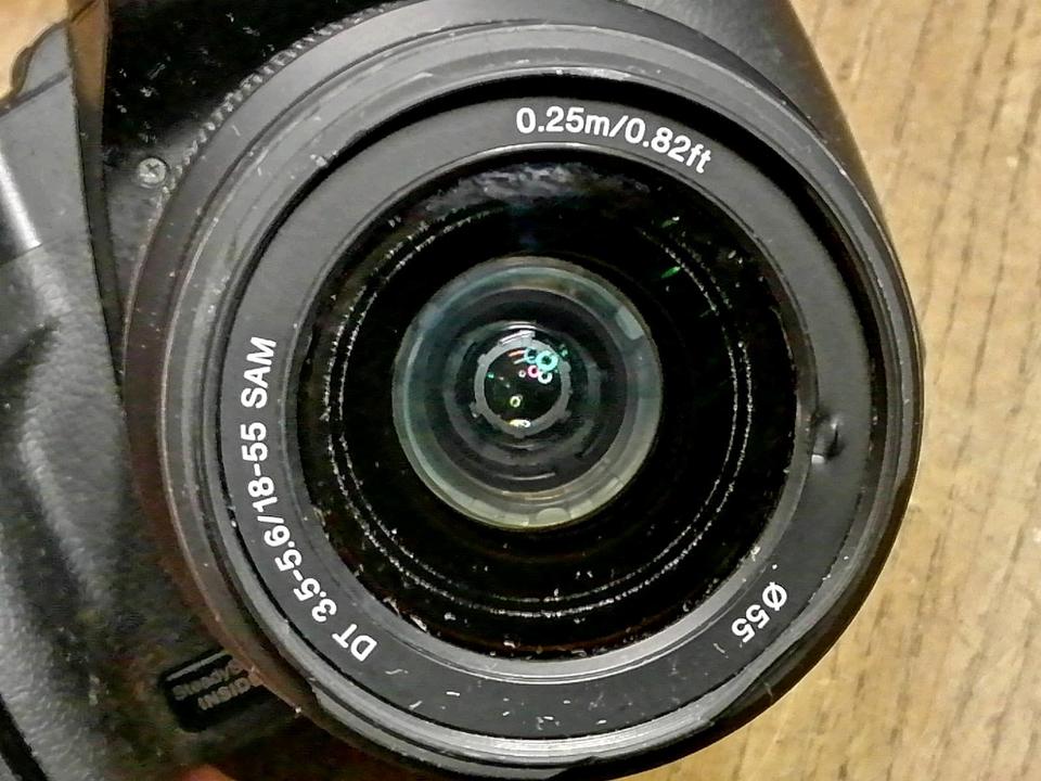 SONY Alpha DSIR A390 Digitalkamera + SONY Objektiv, mit Zubehör!!