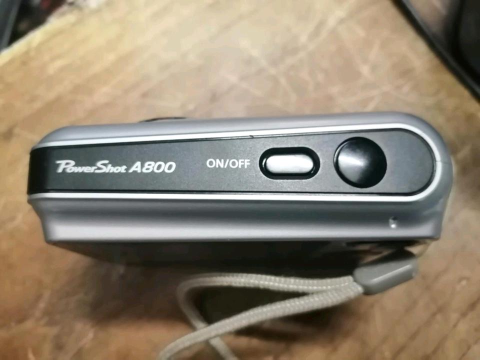 CANON PowerShot A800, Digital-Kamera, OHNE Speicherkarte!!