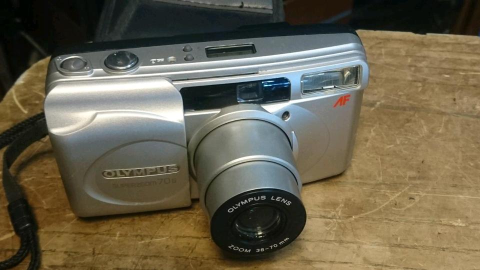 OLYMPUS Superzoom 70G, Analog-Kamera!