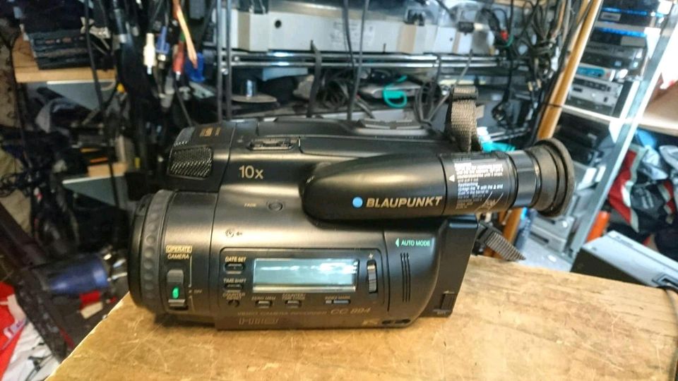 BLAUPUNKT CC 894, Videocamera Hi8 und Video 8, mit Zubehör!!