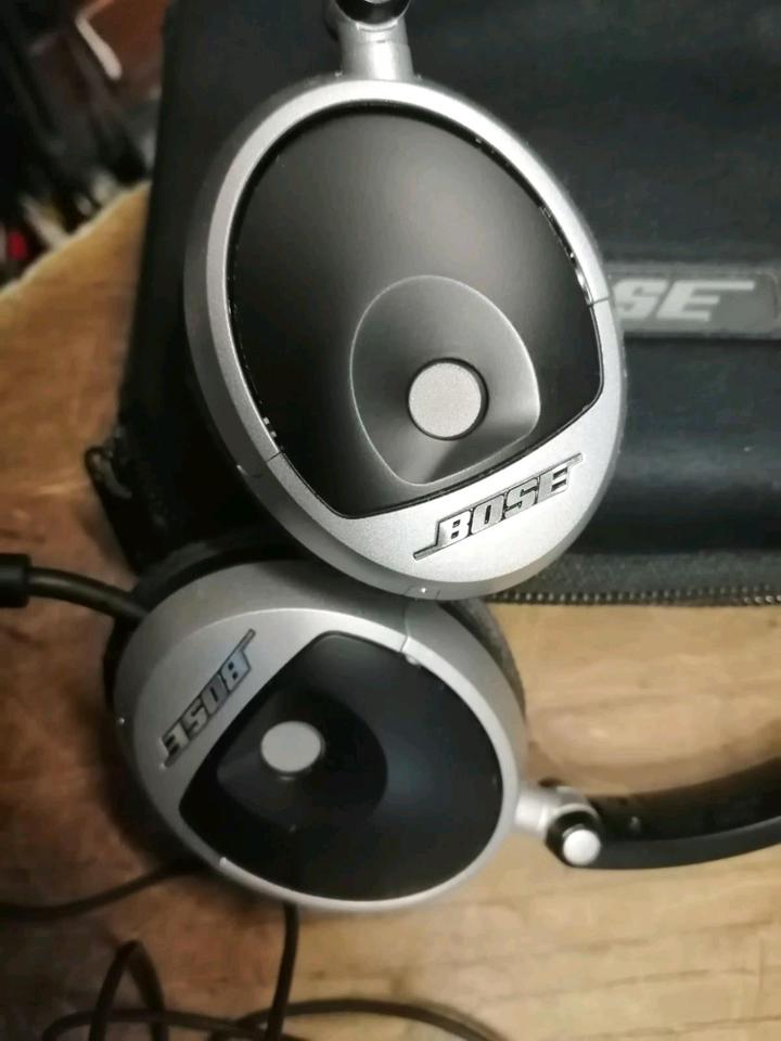 BOSE On-Ear-Kopfhörer, 3,5 mm Klinkestecker!!!