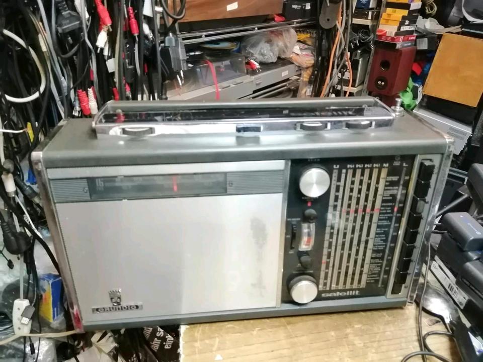 GRUNDIG Transistor 5000, Radio, guter Zustand!!