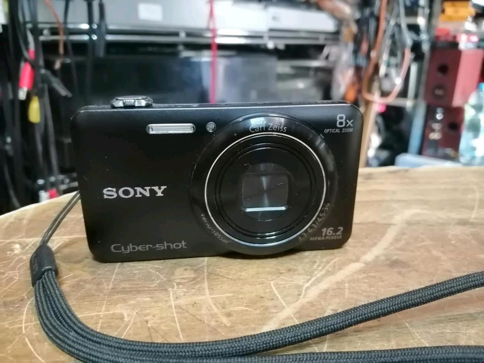 SONY DSC-WX80, Digital-Kamera mit Zubehör!!