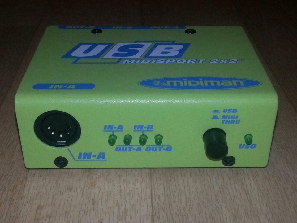 MIDIMAN USB Midisport 2x2; mit neuem USB-KABEL, sehr gut!!