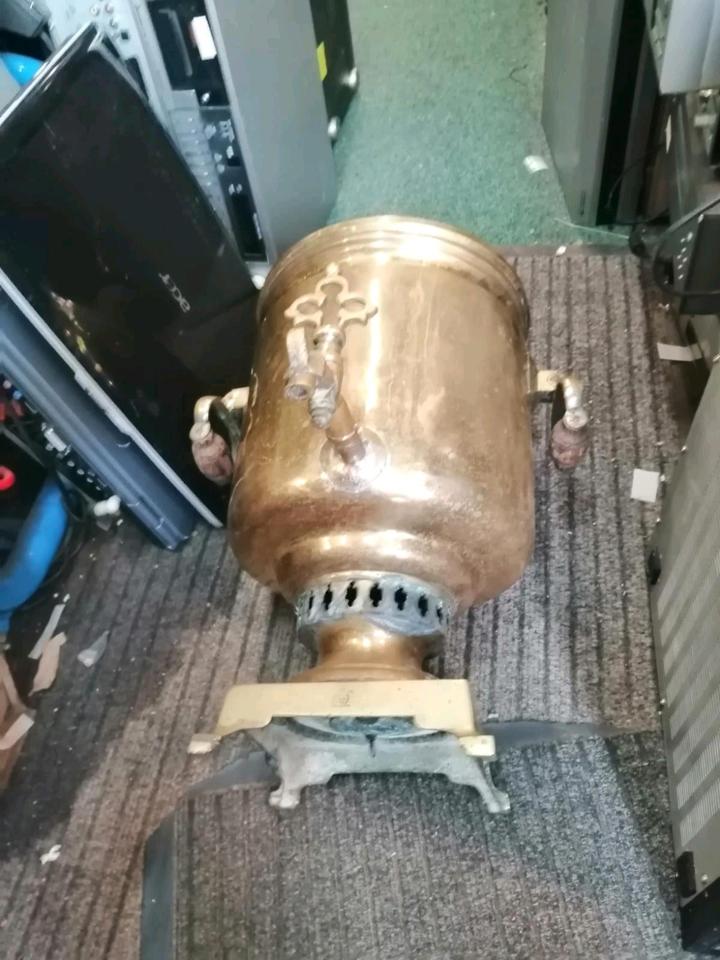 Russischer Samowar, Holzkohle, Baujahr: 1882, ca. 9 Liter!!