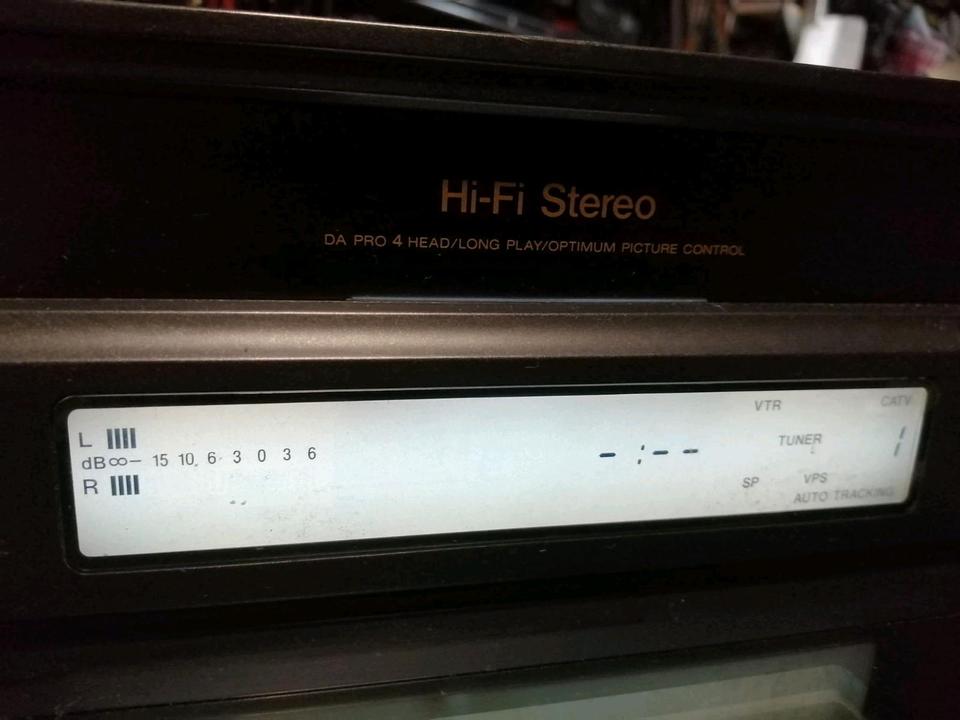 SONY SLV-E9VC, Videocassettenrecorder, DEFEKT!!!