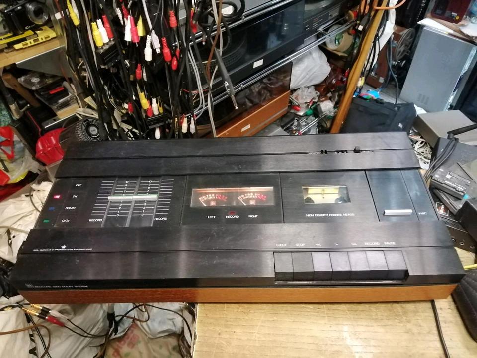 BANG & OLUFSEN Beocord 2200 Cassetten-Deck, etwas DEFEKT!!!