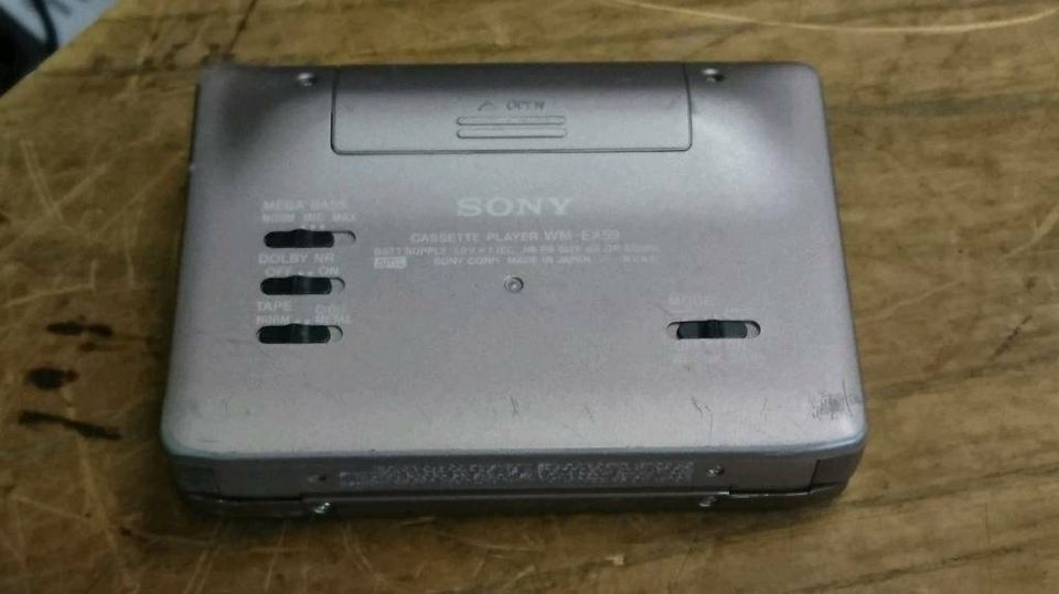 3 SONY Walkman: WM-EX348, WM-EX59, WM-EX512, DEFEKT!!