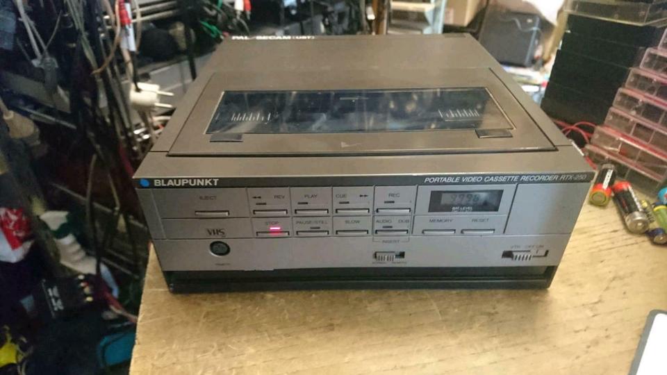 BLAUPUNKT RTX-250EG, VHS-Videorecorder, DEFEKT!!