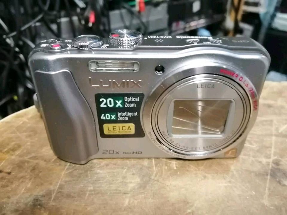 PANASONIC LUMIX DMC-TZ31, Digital-Kamera mit Zubehör!!!