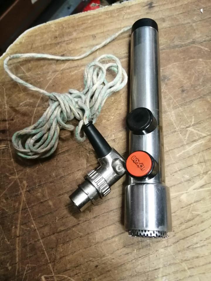 PEIKER TM 110 TFR Mikrofon mit Halterung!!