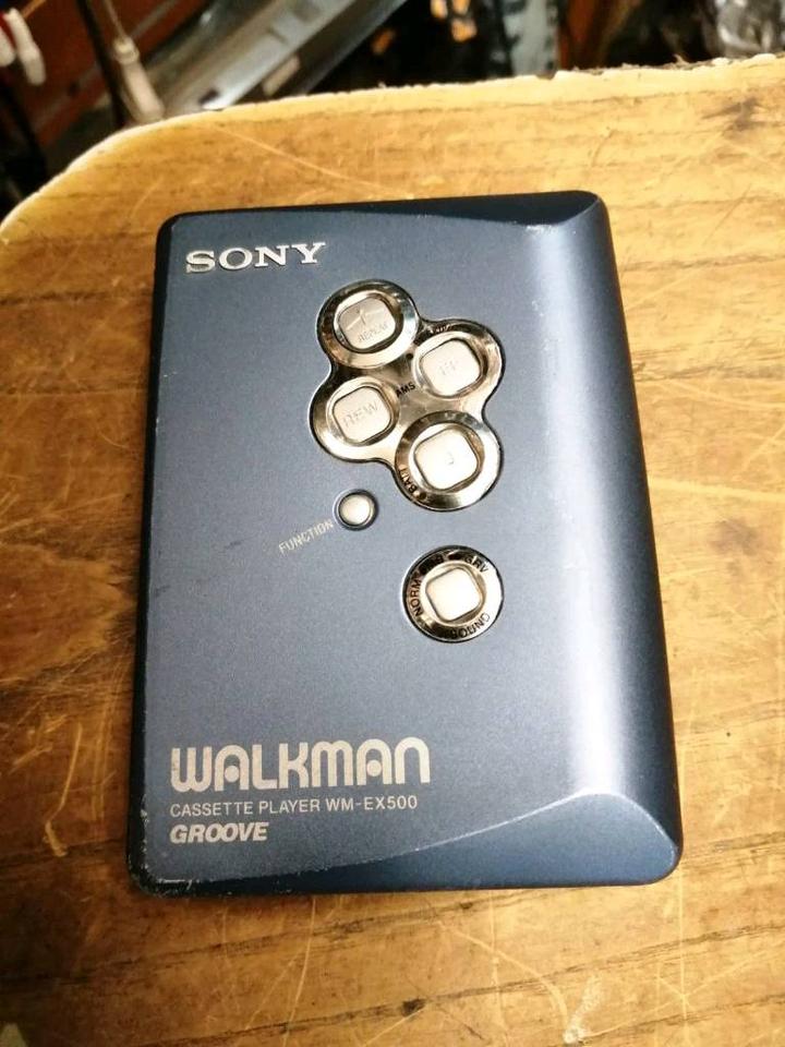 SONY WM-EX500 Groove, Walkman mit NEUEN Antriebsriemen!!