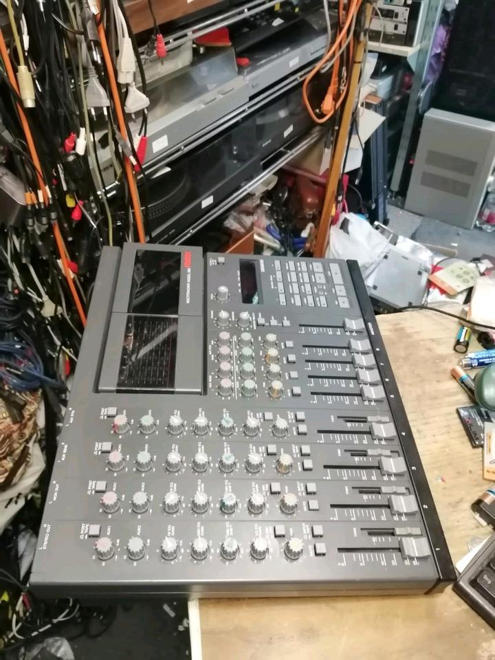 FOSTEX MODEL 280 Multitrack, Recorder/Mixer