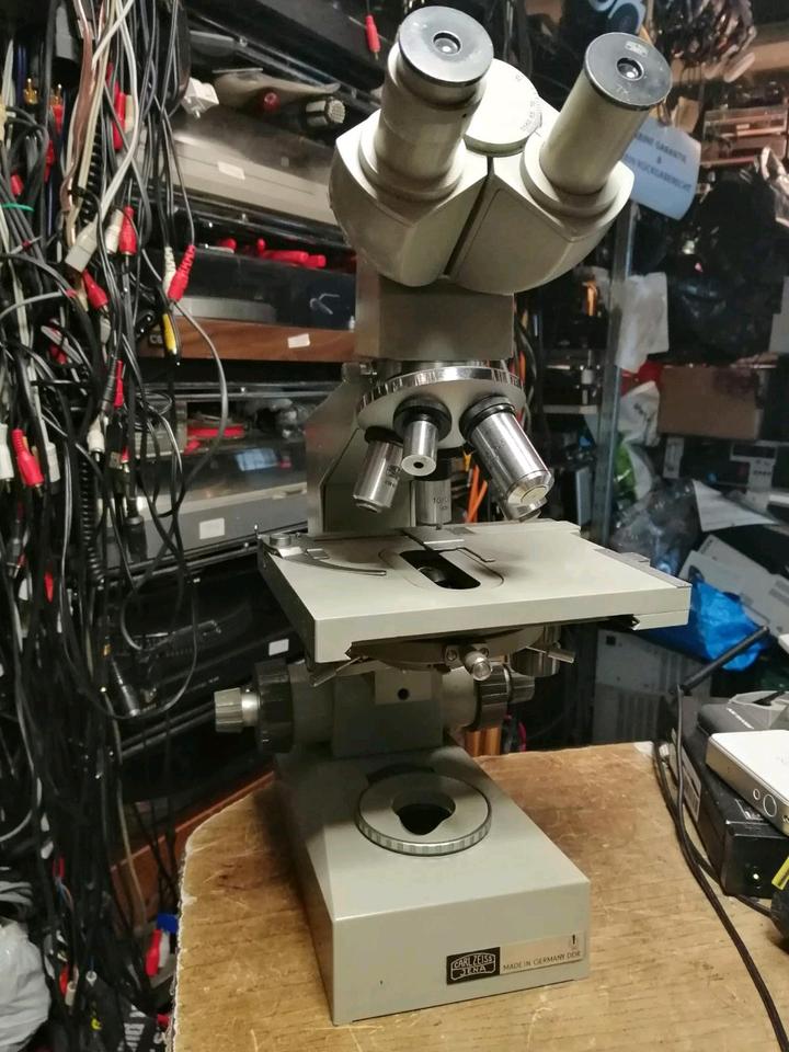 Mikroskop Carl Zeiss Jena, NICHT GETESTET!! Das Gerät
