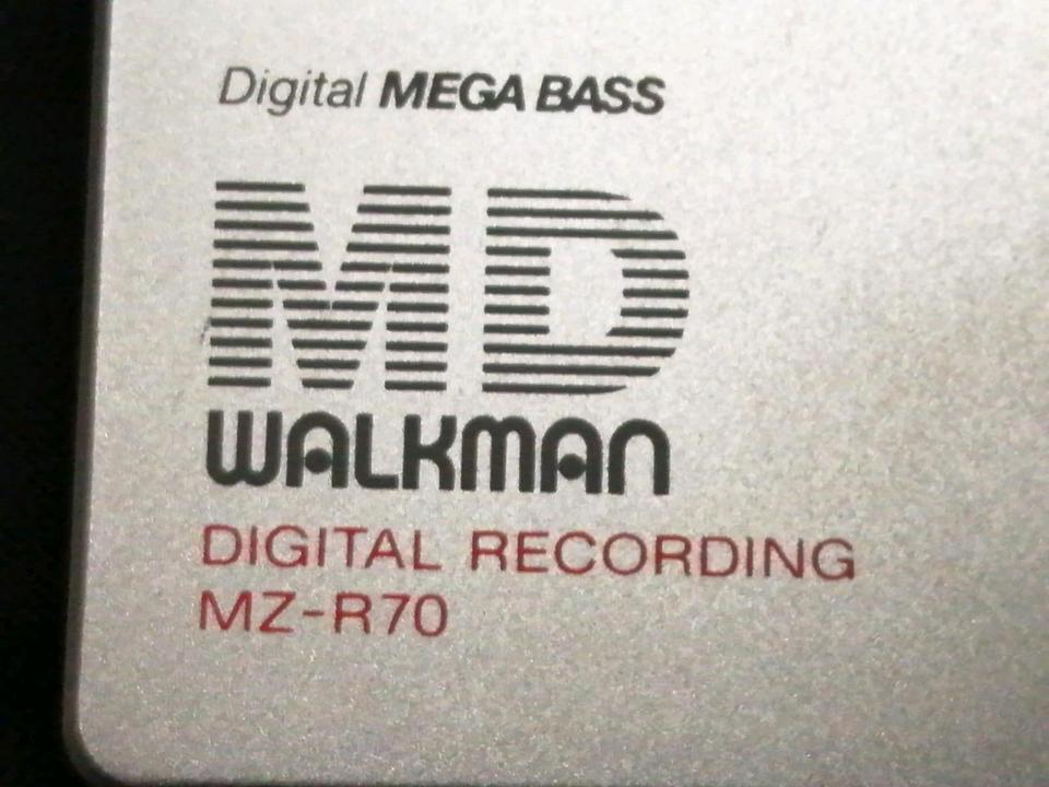 SONY MZ-R70, MD-Recorder + SONY RM-MZ3R + Kopfhörer!!!
