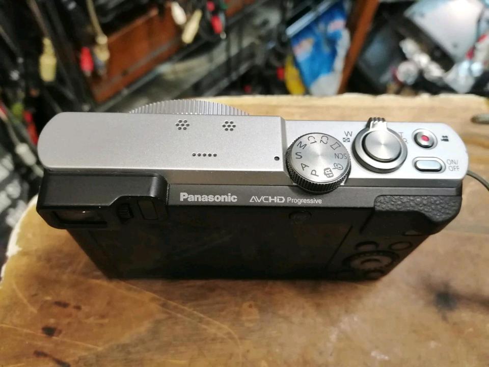 PANASONIC DMC-TZ71, Digital-Kamera mit Zubehör!!